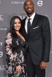 Kobe Cheats on Wife