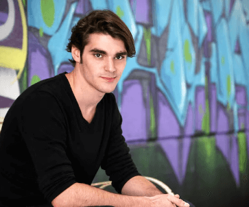 RJ Mitte Wife: RJ Mitte's Marriage and Relationship Details