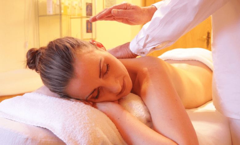 Revitalize Your Work Trips with Professional Travel Massage Services