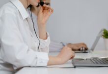 corporate help desk service
