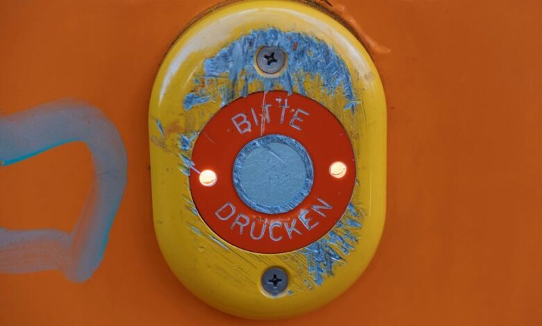 incoming call details tracked